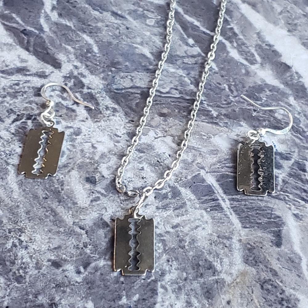 Goth pink razor blade necklace and earring set rockabilly style